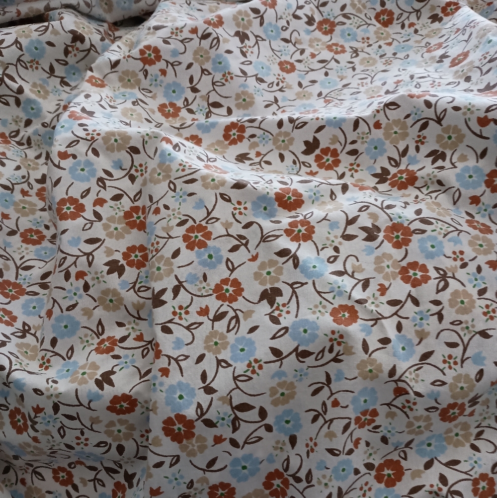 NWOT Vintage Perma Prest (Sears brand) Two Full Floral Flat Sheets - Set of Two - Picture 4 of 5